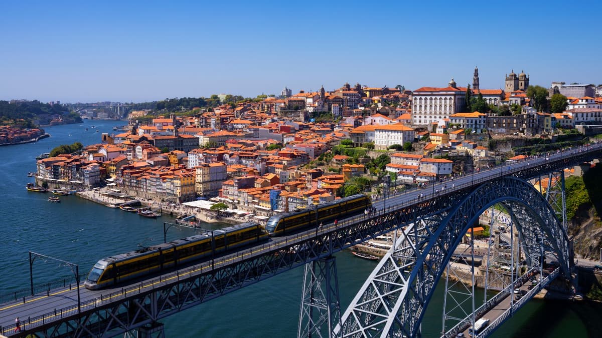 A Practical Guide for Families Moving to Lisbon and Portugal: Schools, Healthcare, and Integration