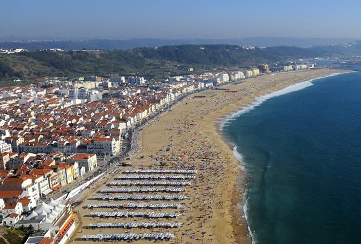 Nazaré Implements Tourist Tax and New Short-Term Rental Regulations: Key Updates for Investors
