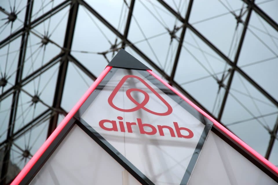 Lisbon Prioritizes Hotels Over Housing, Airbnb Claims, Citing 2.5x More Construction Area for Tourism