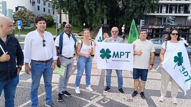 Funchal's Short-Term Rental Market: Political Party Proposes Stricter, Zoned Regulations