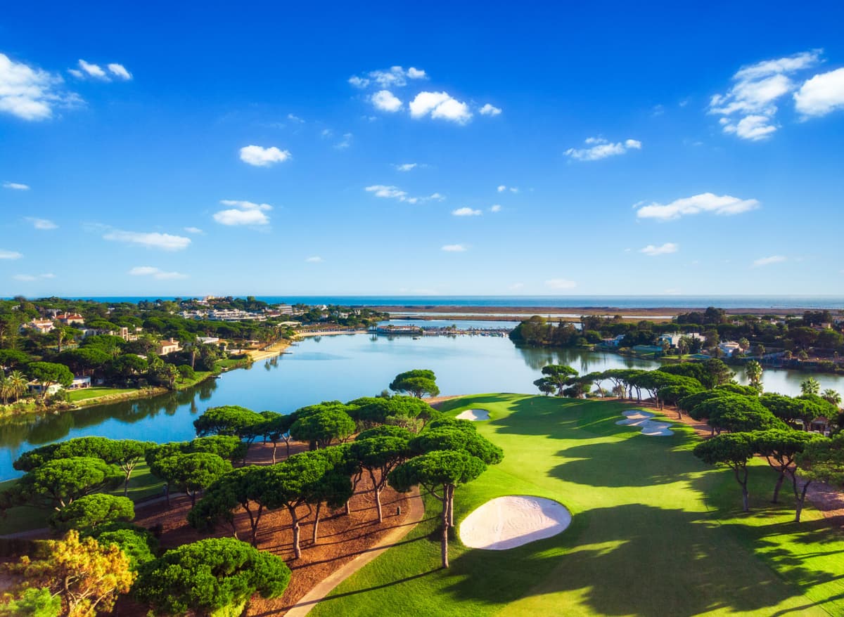 Algarve Real Estate Report: Faro Leads with 44% Price Growth, Quinta do Lago Hits €12,793/m²