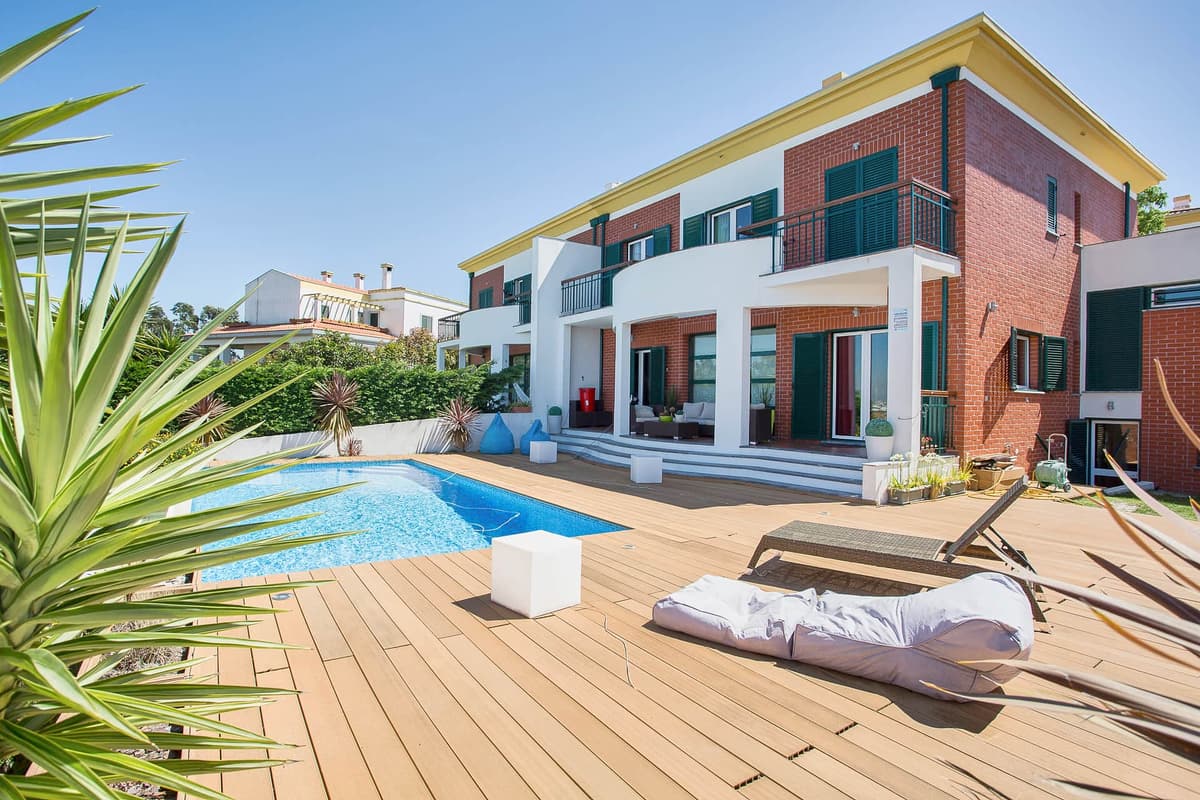 Search for Properties in Oeiras: New Transit Line Sparks Investment Boom