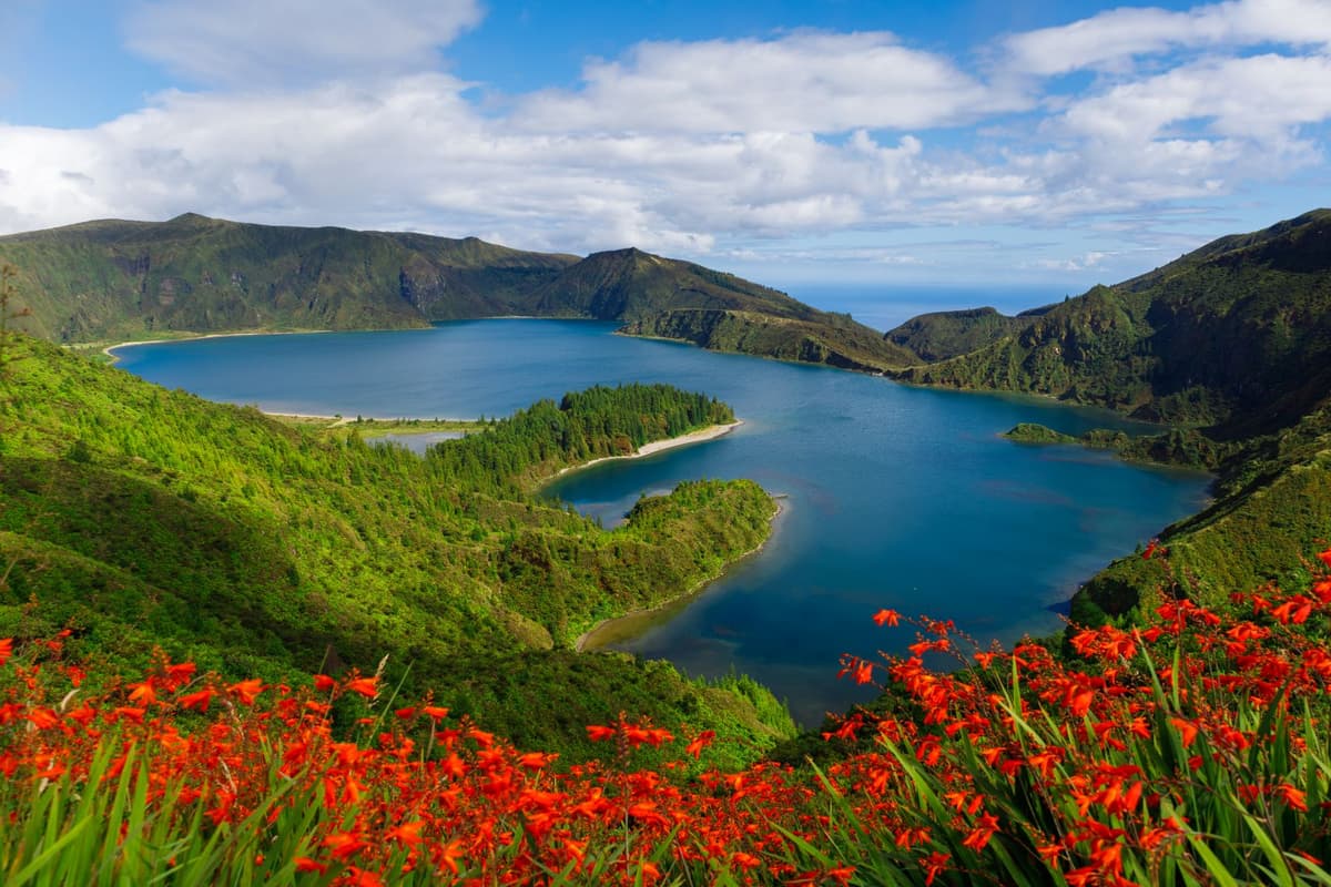 Azores Tourism Boom: Residents Welcome Investment But Worry About Soaring Housing Costs
