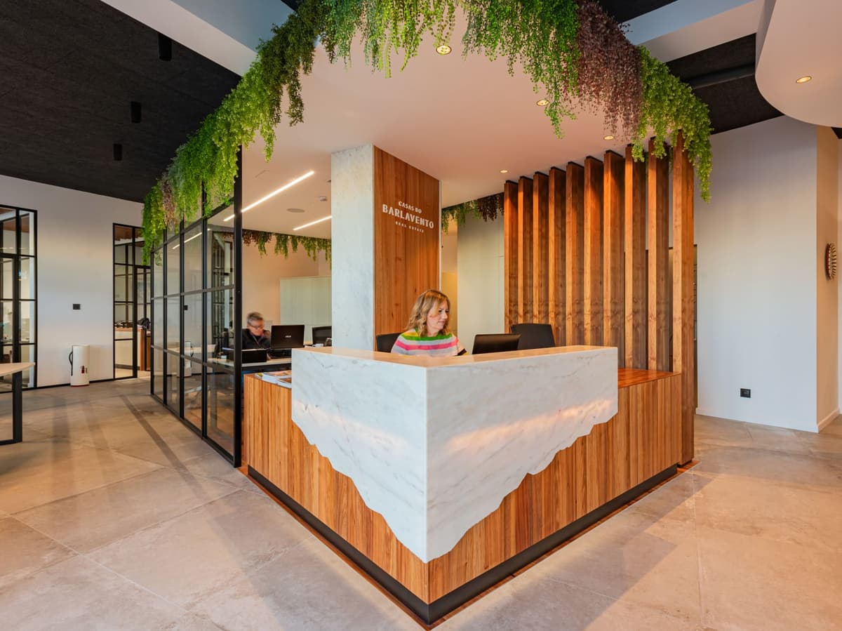 Algarve's Luxury Real Estate Market Expands as Casas do Barlavento Opens New Lagos Office