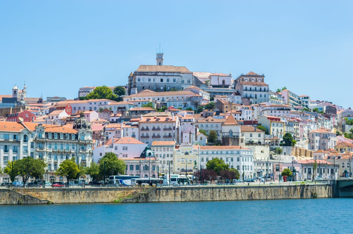 Portugal's Hotel Investment Surges to €331M in H1 2025, Led by Spanish Investors