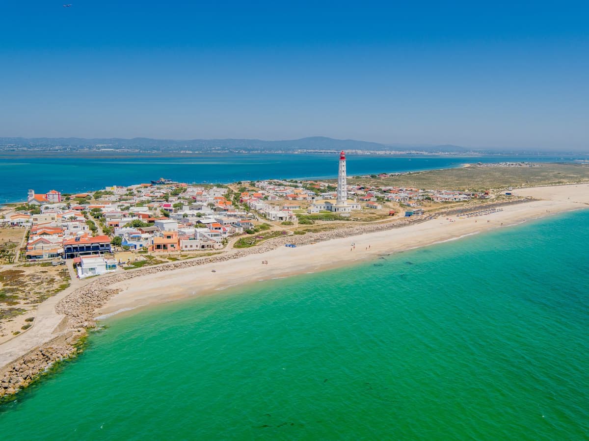 Portugal's Luxury Real Estate Market: Where Are the €1M+ Homes Concentrated?