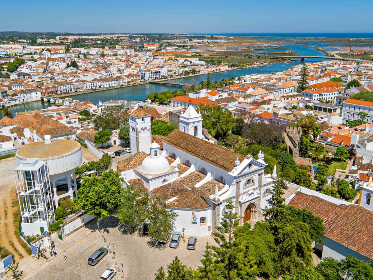 Lisbon and Algarve Lead Portugal in Rising Housing Costs Despite Better Living Conditions