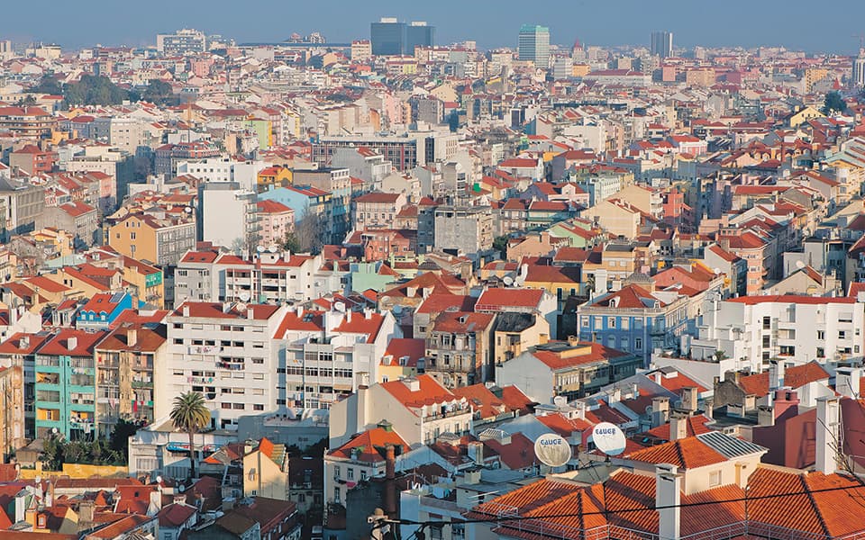 Record-Breaking 21.6% August Price Surge Shakes Lisbon Property Market