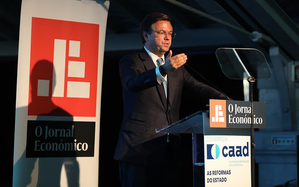 Lisbon's Big Move: Portugal Pledges Major Bureaucracy Overhaul to Boost Foreign Investment